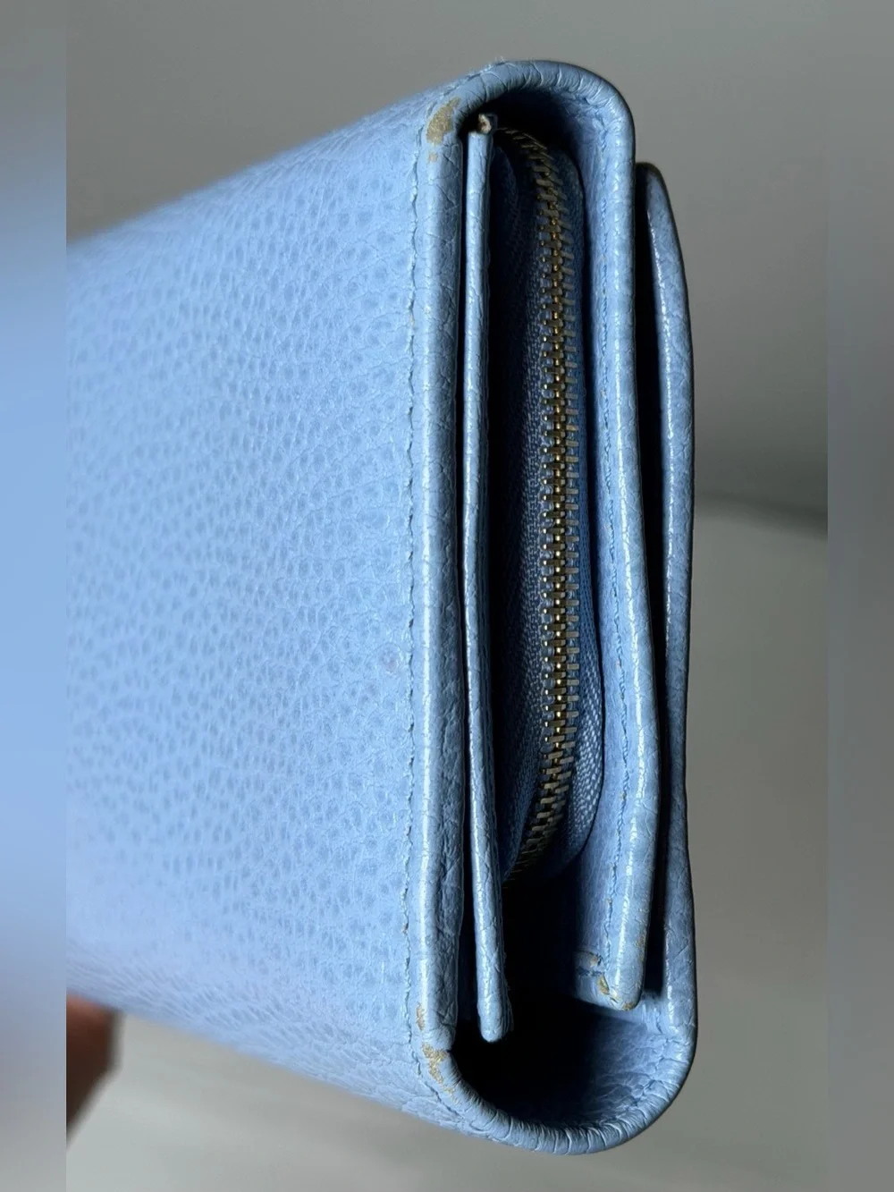 Gucci continental blue wallet with box